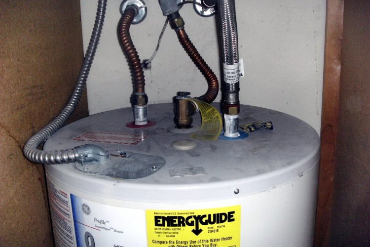 Here’s Why You Shouldn’t Install Your Own Water Heater