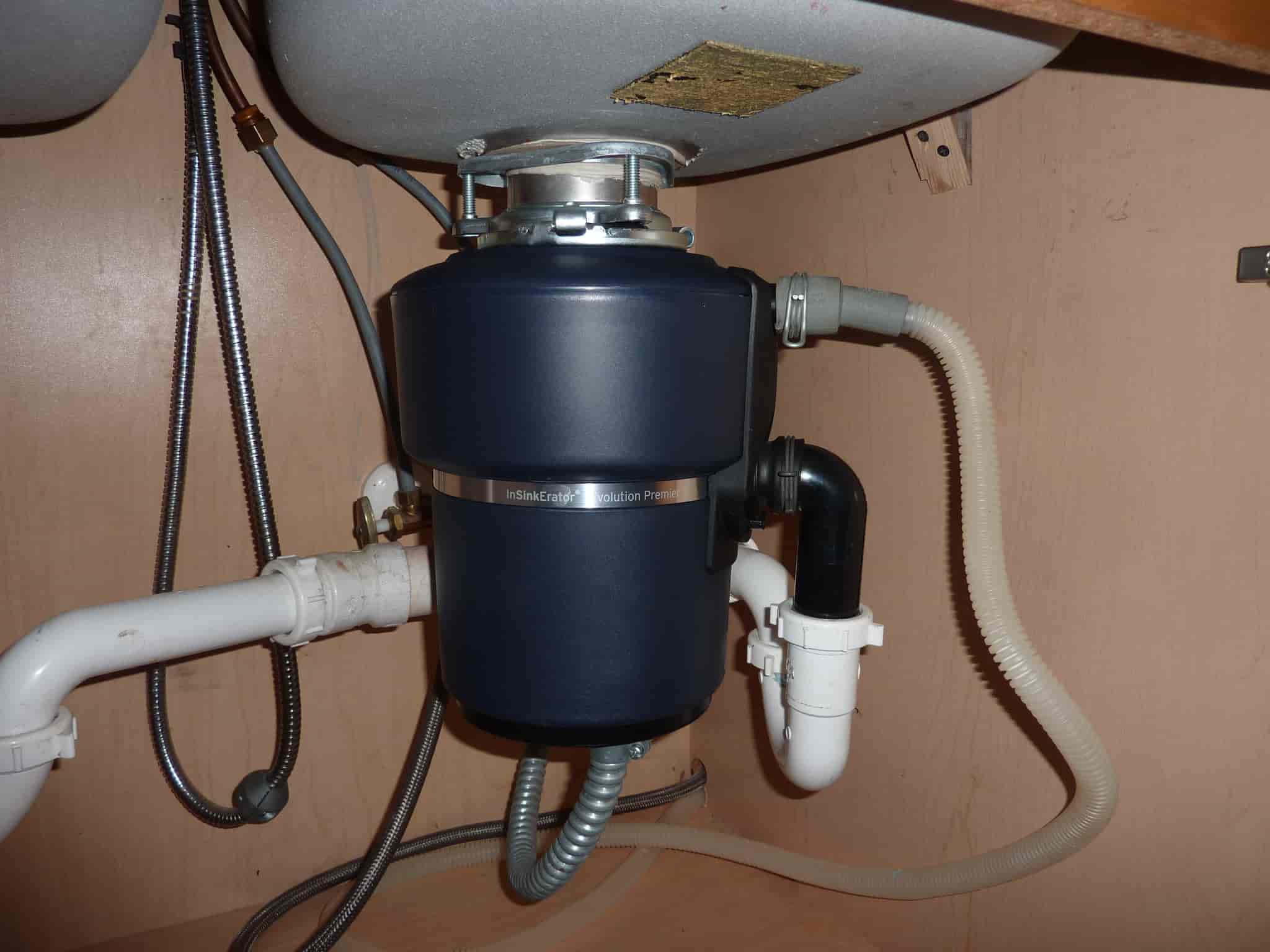 GARBAGE DISPOSAL INSTALLATION & REPAIR SERVICE